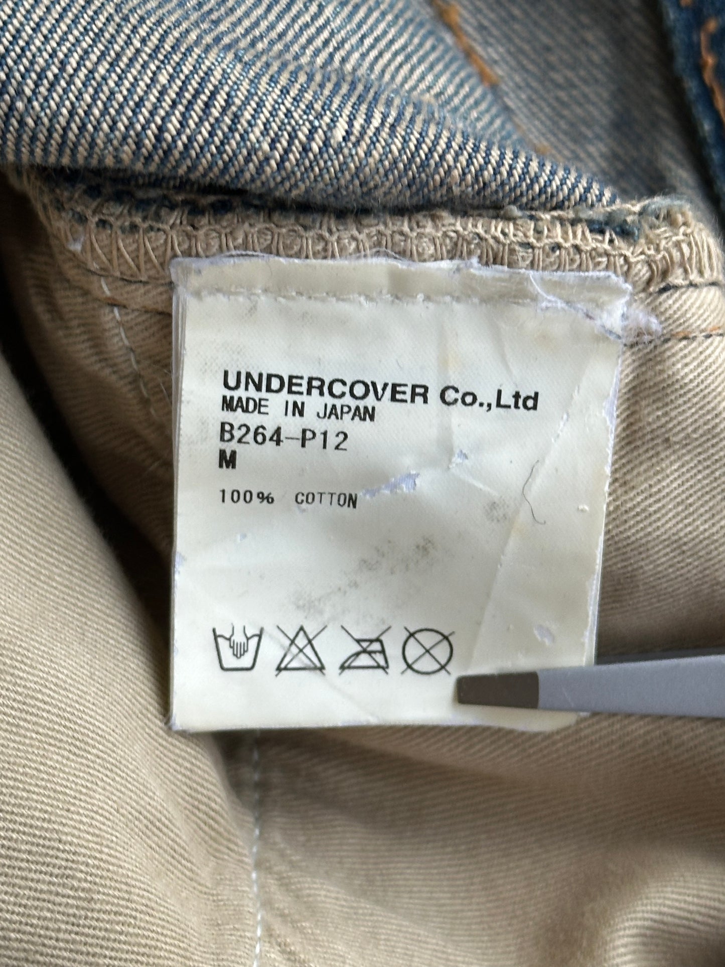 Undercover AW04 OG Red Yarn 68 Denim