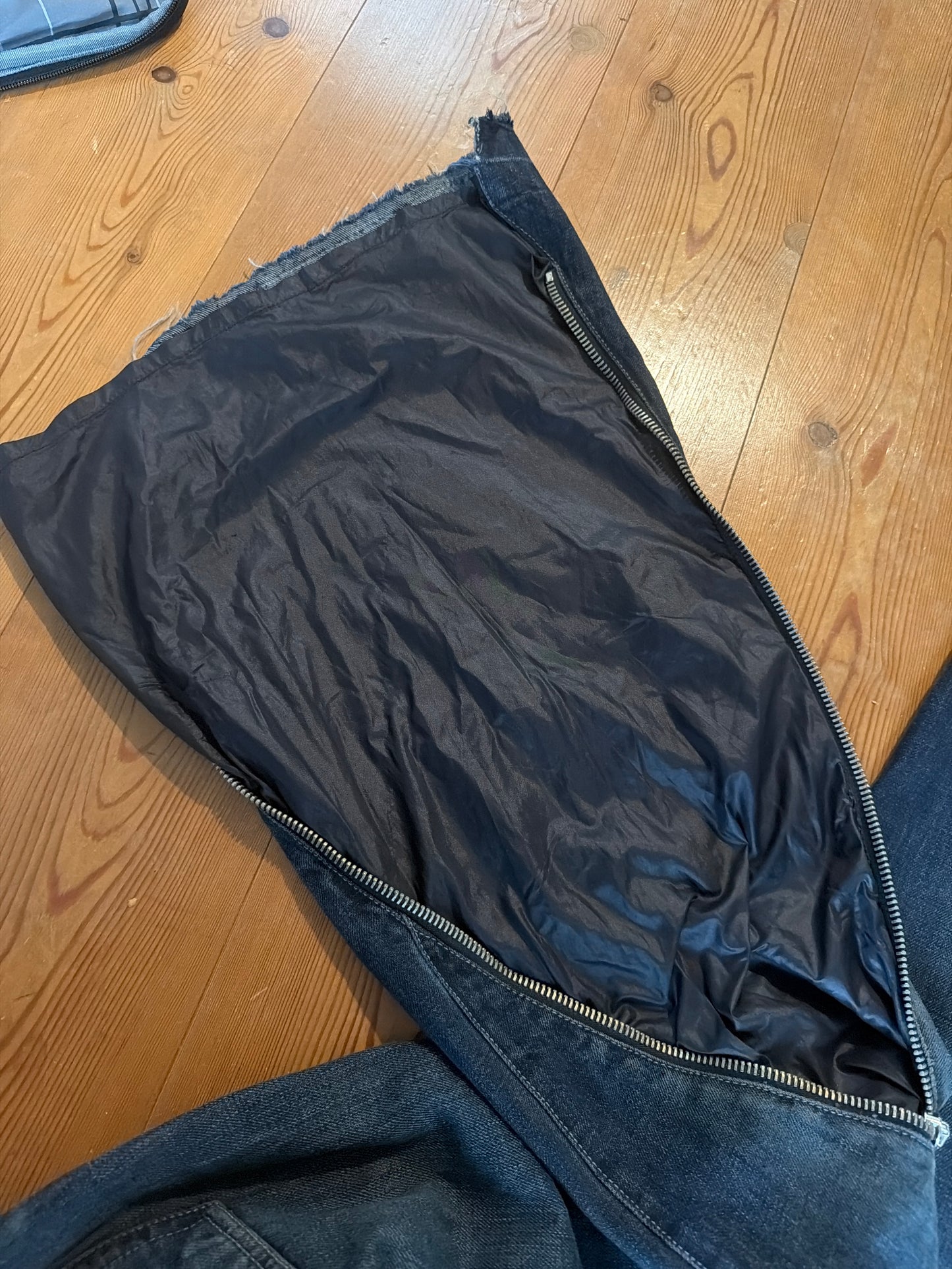 Rick Owens SS09 ‘Dirty Blue’ Banana Cut Denim