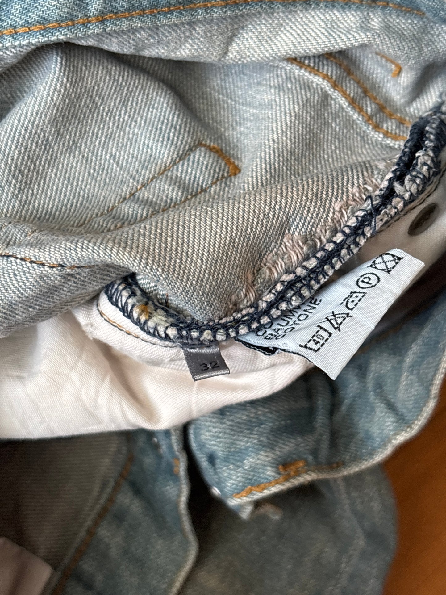 Dior Homme SS04 Dirty Bleu Clair Denim