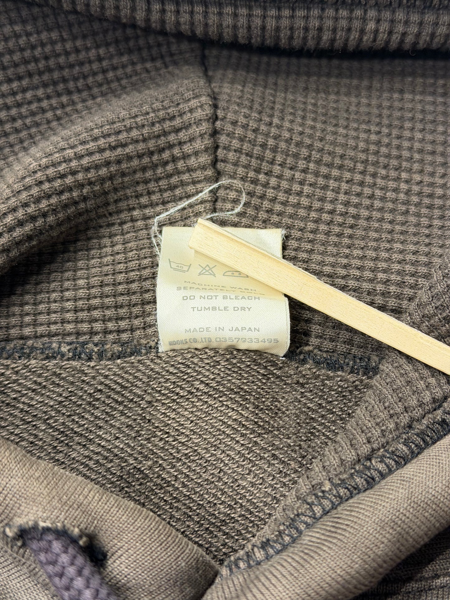 Number (N)ine AW01 Emblem Hoodie