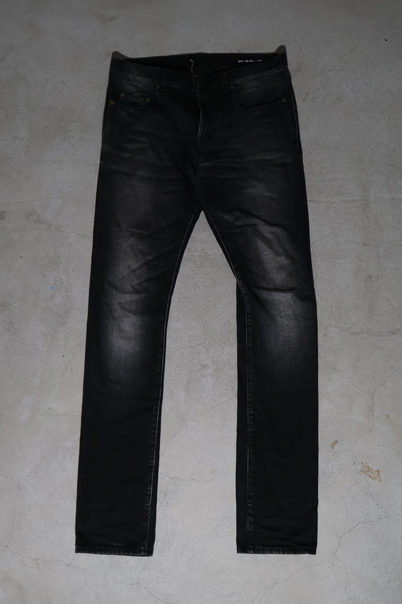 Saint Laurent Paris SS18 D01 Faded Denim