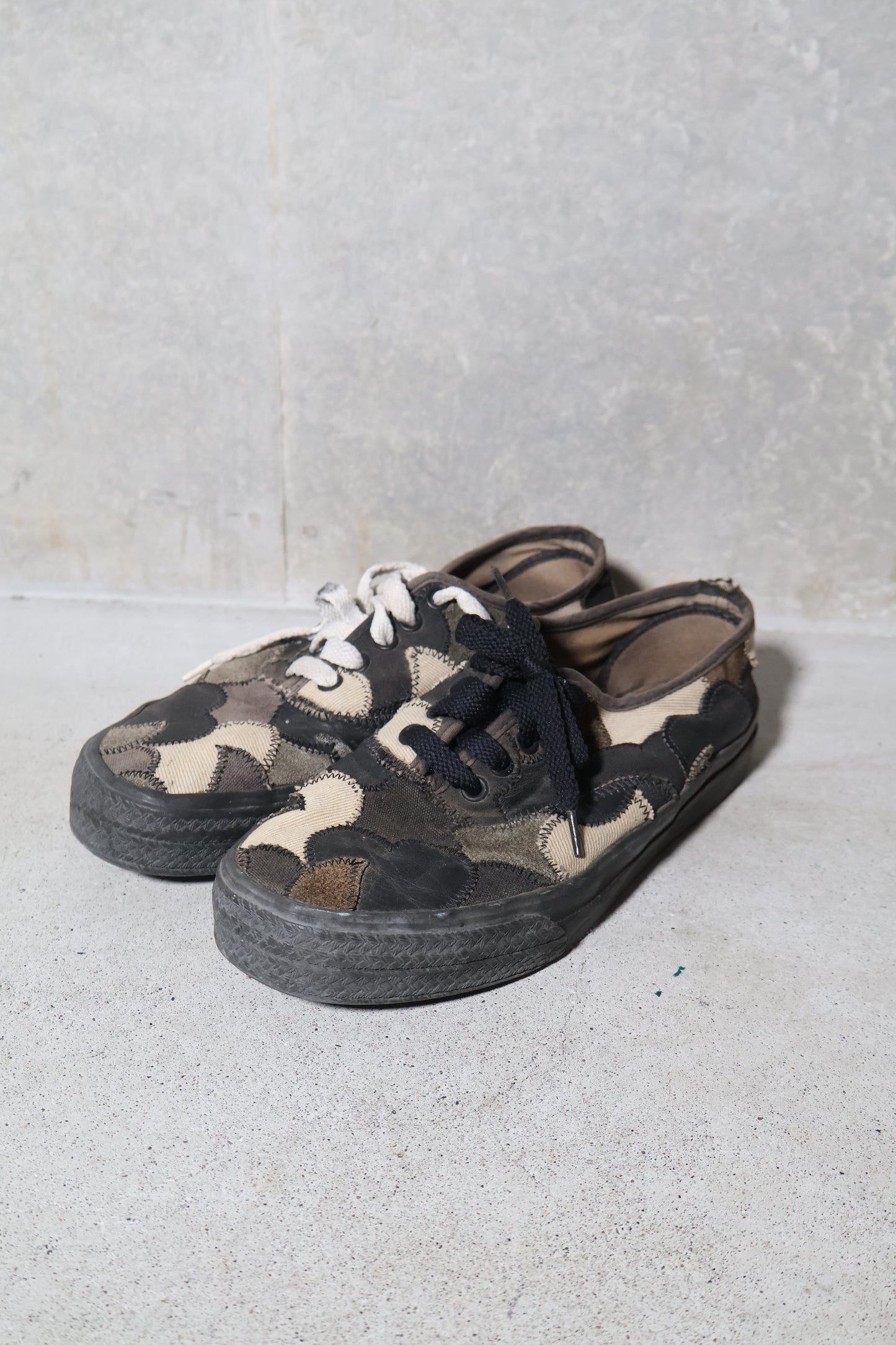 Number (N)ine AW03 Heart Patch Shoes
