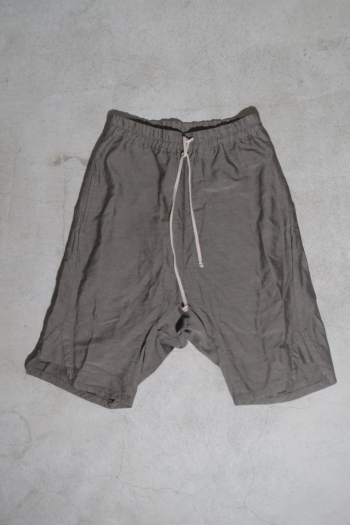 Rick Owens Dark Dust Zipper Pocket Pod Shorts