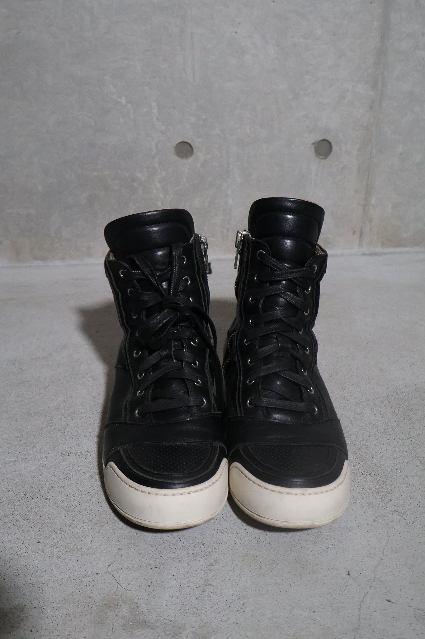 Balmain SS12 High Top Sneakers