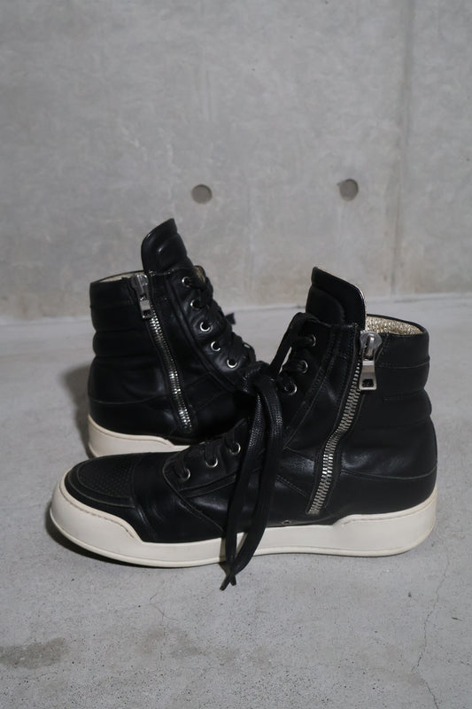 Balmain SS12 High Top Sneakers