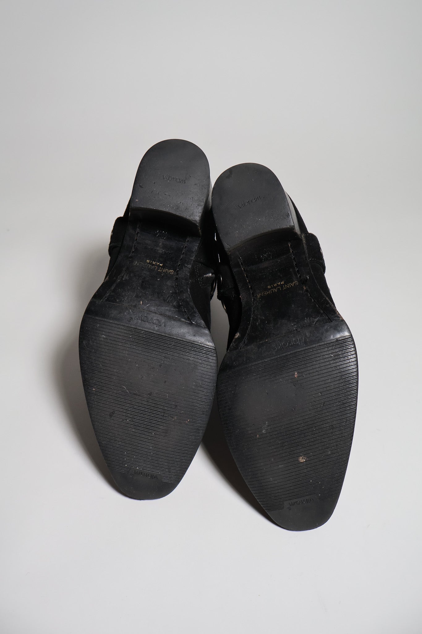 Saint Laurent Paris AW16 Chain Wyatt Boots