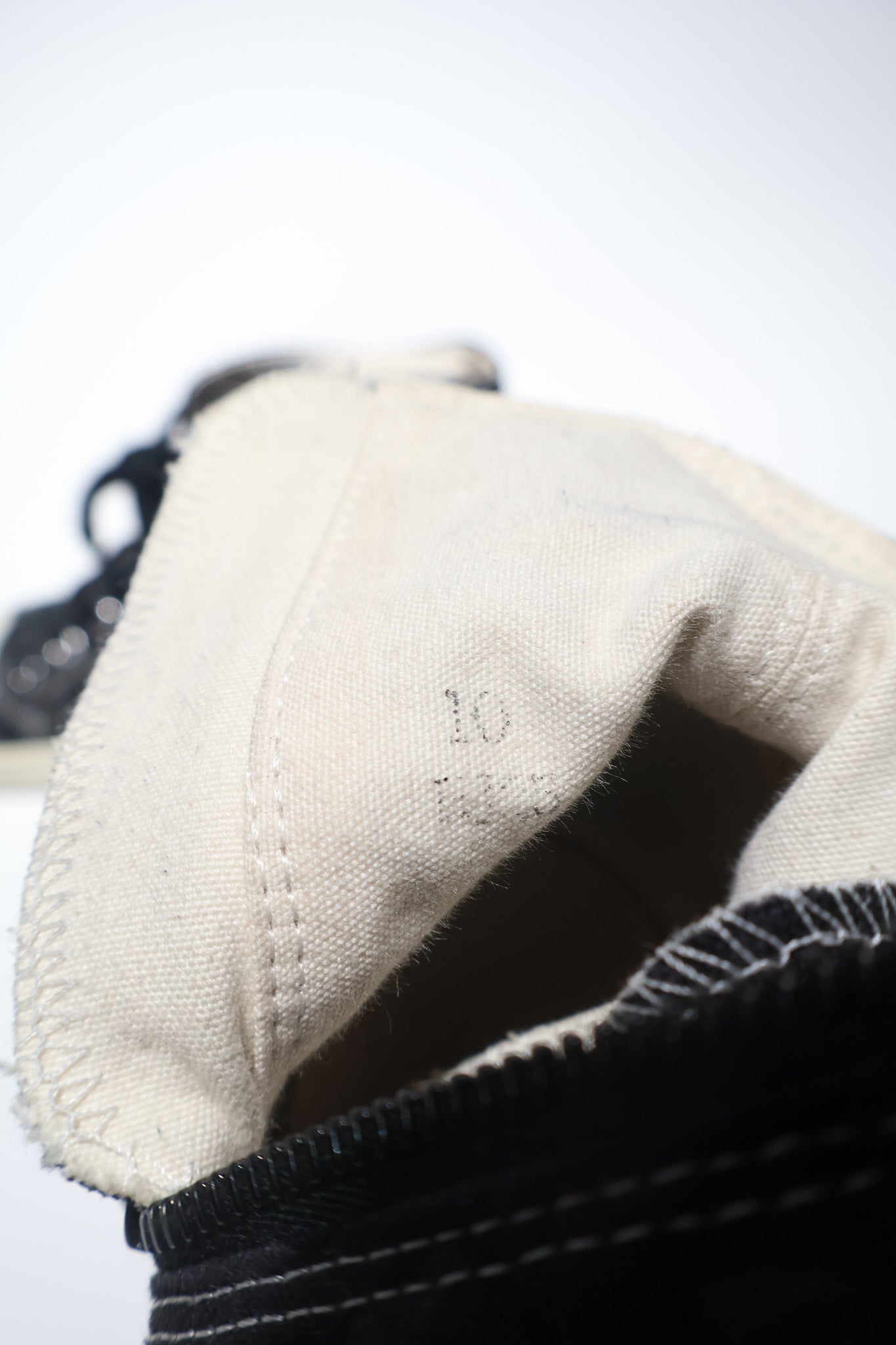 Number (N)ine AW04 Tribal Heart Sneakers