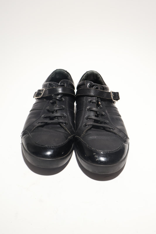 Dior Homme AW06  Buckle Low Top Sneakers