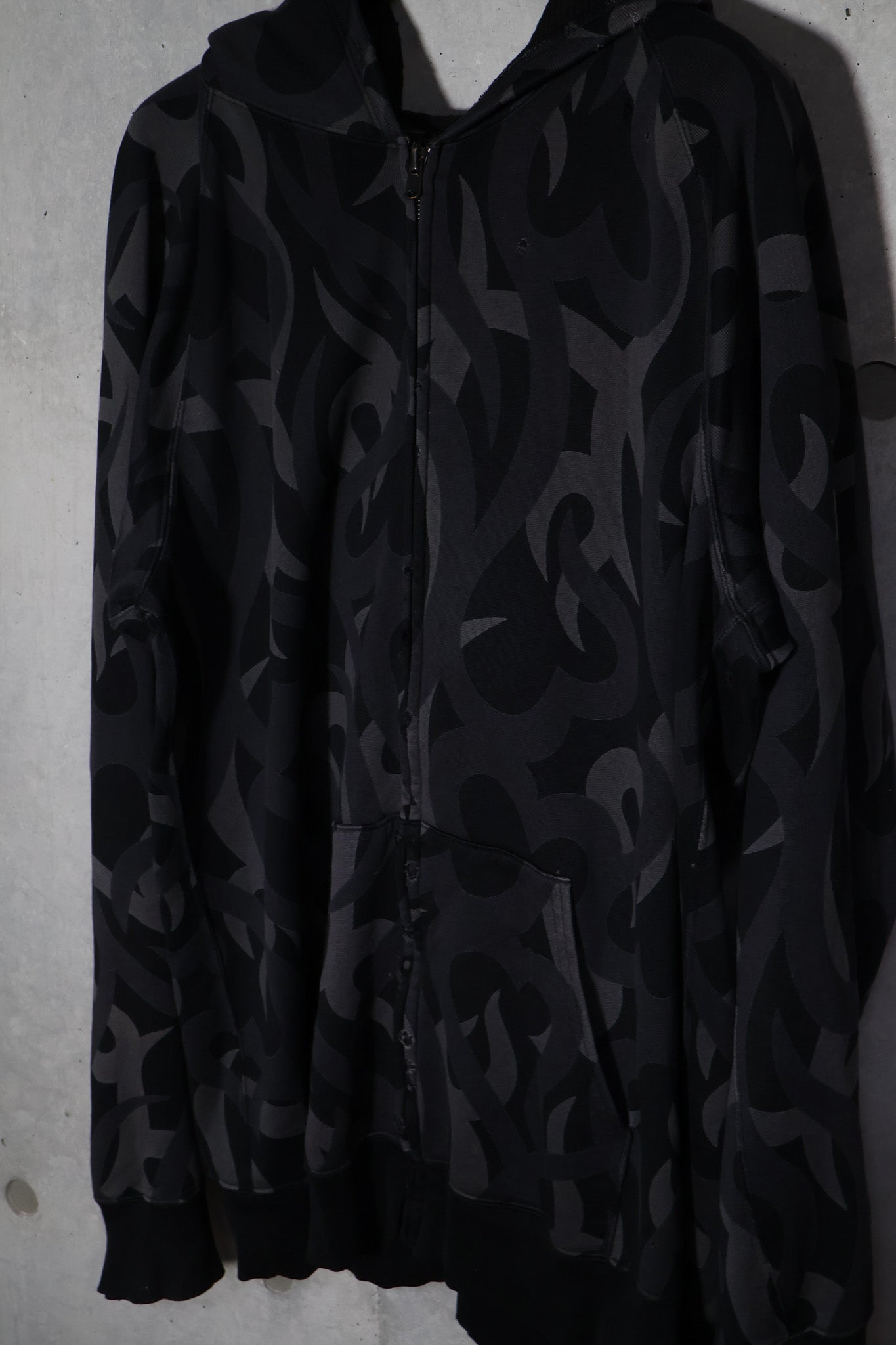 Number (N)ine AW04 Black Tribal Zip Up Hoodie
