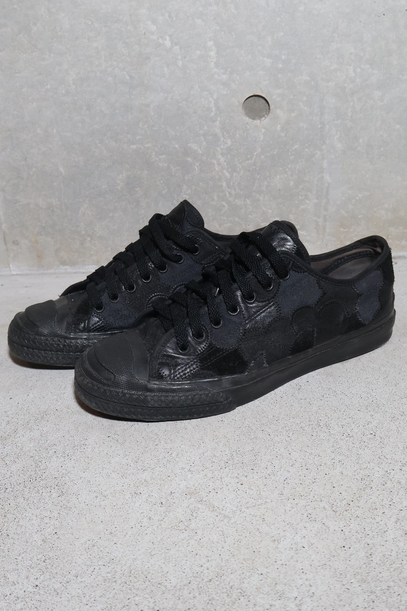 Number (N)ine AW03 Crying Heart Converse