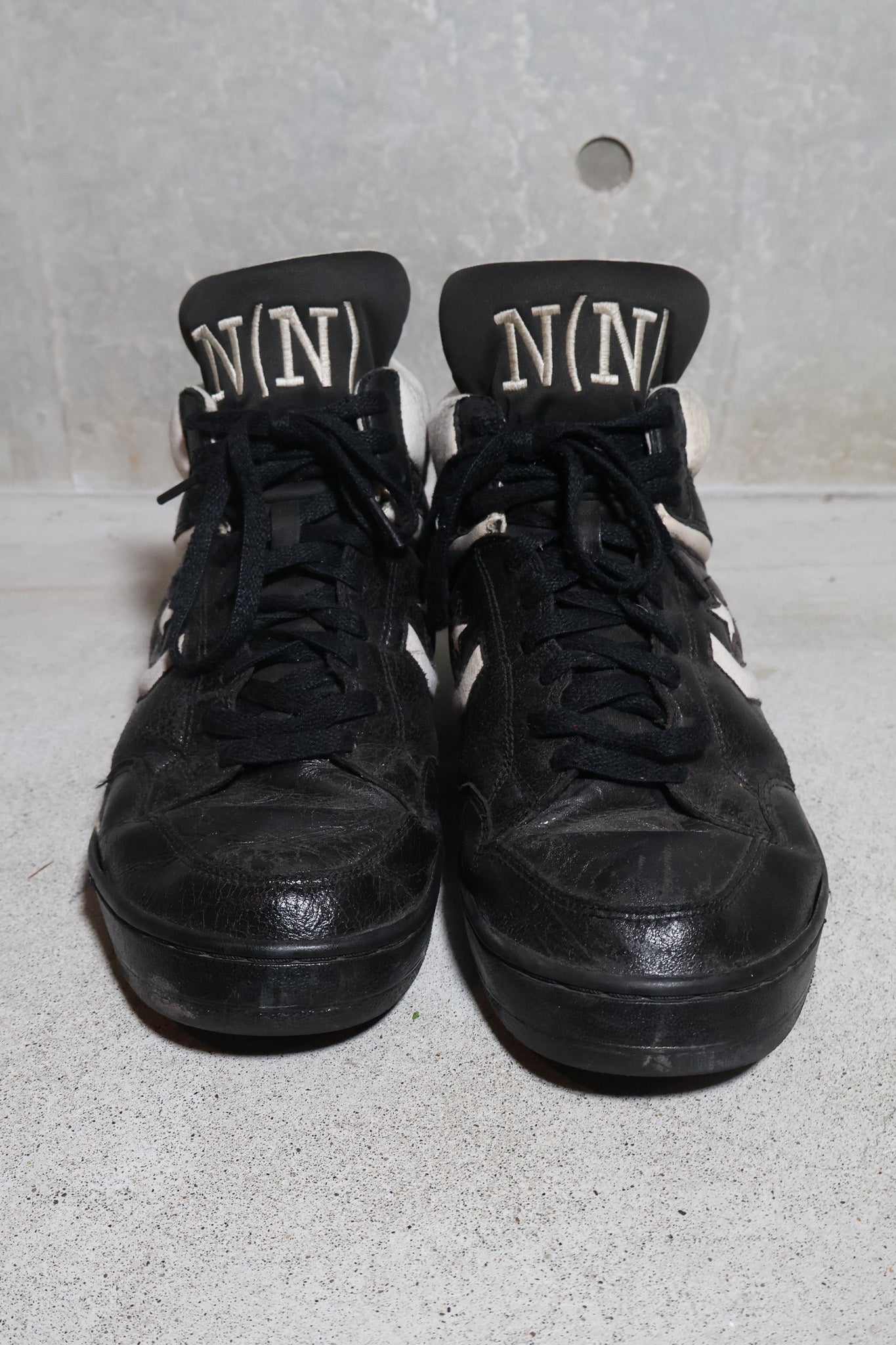 Number (N)ine SS06 Weapon Converse