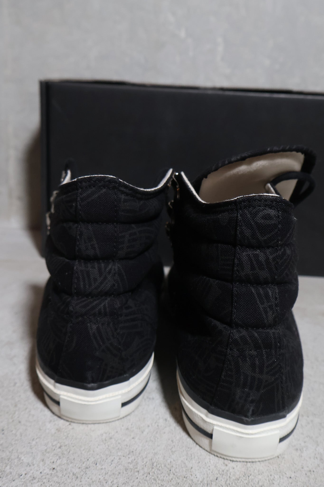 Number (N)ine SS07 Musical Note Converse